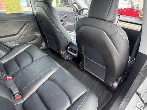 2020 Tesla Model 3 Long Range