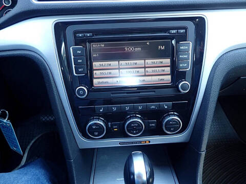 2012 Volkswagen Passat