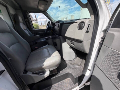 2019 Ford E-Series