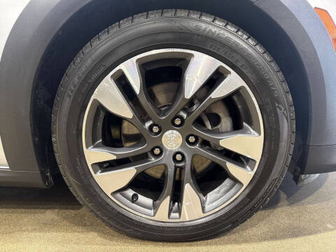 2018 Buick Regal TourX Essence
