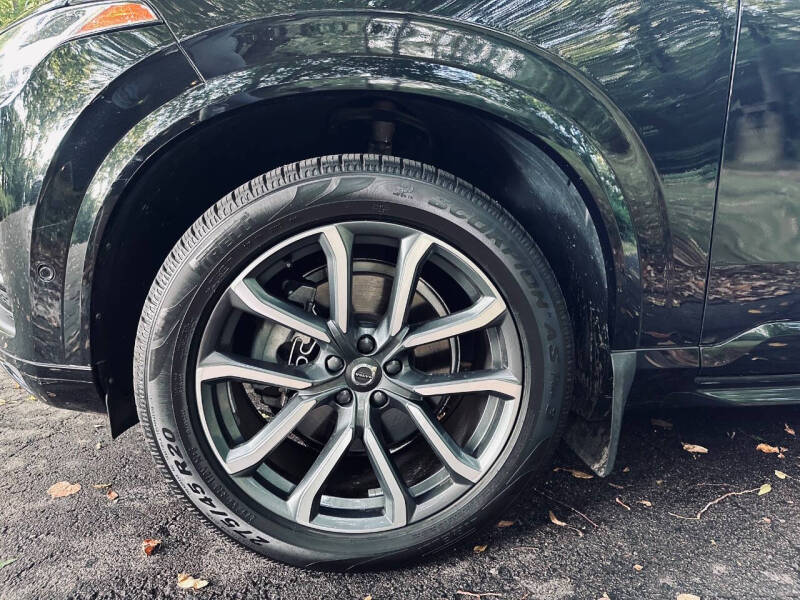 2018 Volvo XC90 T5 Momentum 7-Passenger