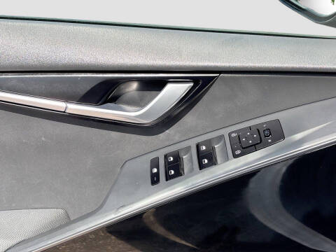 2023 Kia Niro EV Wind
