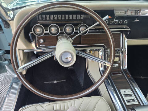 1964 Ford Thunderbird