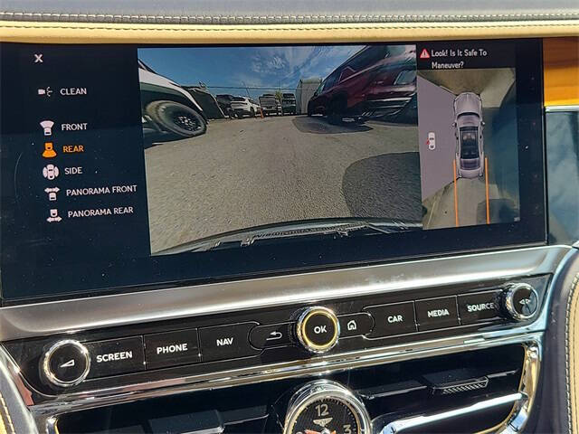 2021 Bentley Flying Spur V8