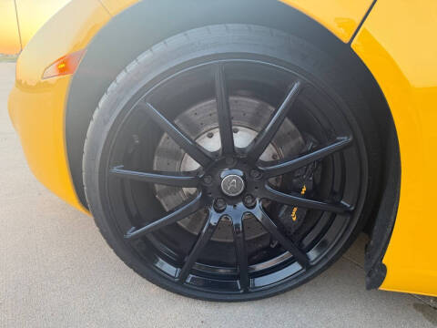 2013 McLaren MP4-12C