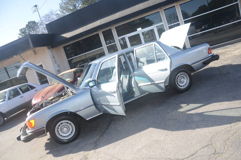 1980 Mercedes-Benz 300-Class