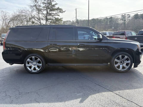 2017 Cadillac Escalade ESV Luxury