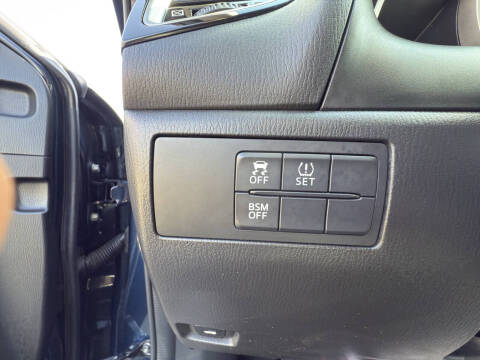 2016 Mazda MAZDA3 i Touring