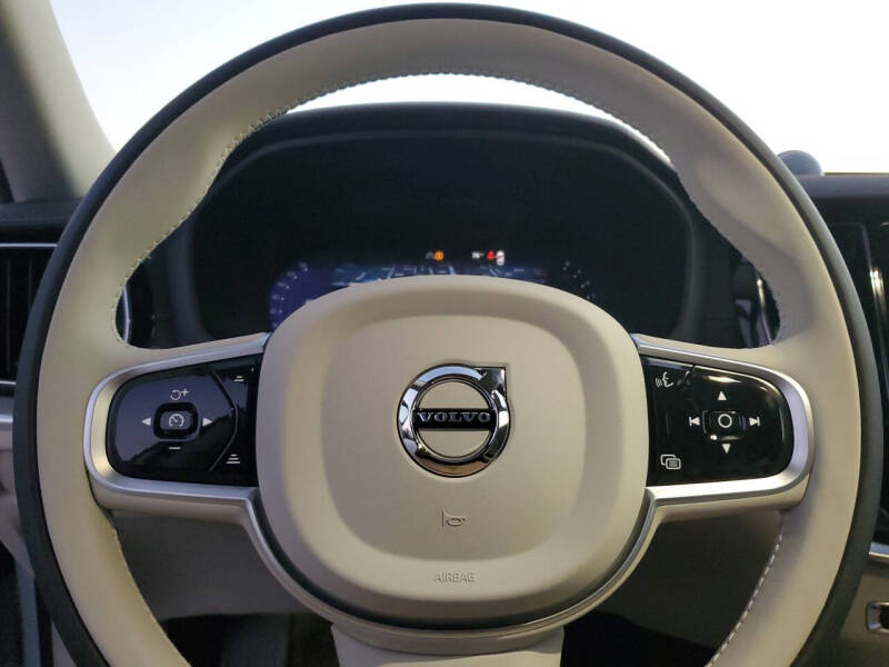 2026 Volvo V60 Cross Country B5 Ultra