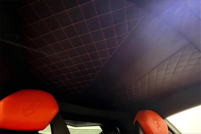 2018 Lamborghini Aventador LP 740-4 S