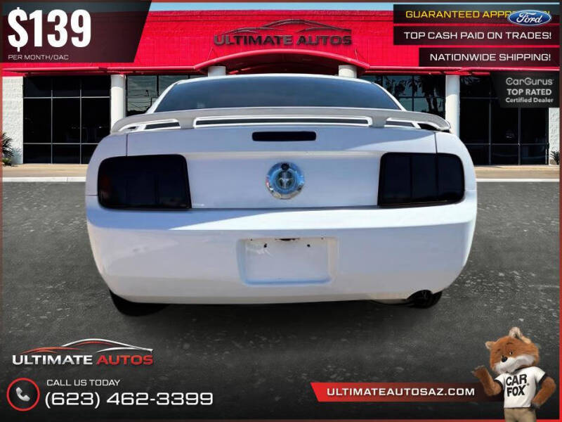2005 Ford Mustang V6 Deluxe