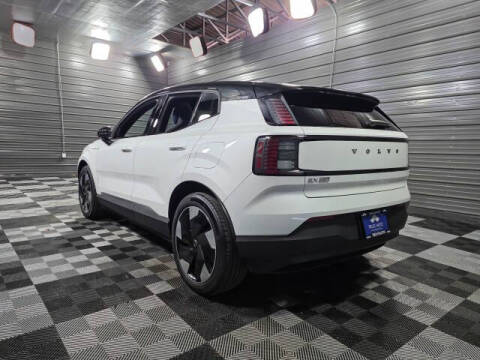 2025 Volvo EX30 Twin Plus