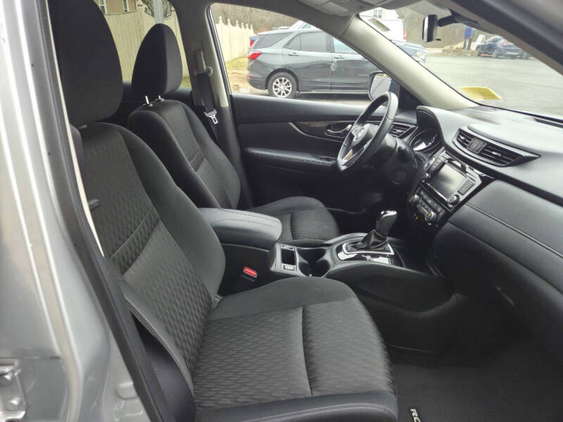 2019 Nissan Rogue SV