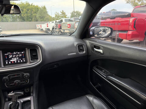 2019 Dodge Charger SXT