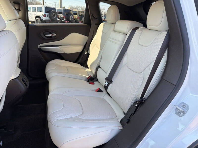 2018 Jeep Cherokee Overland