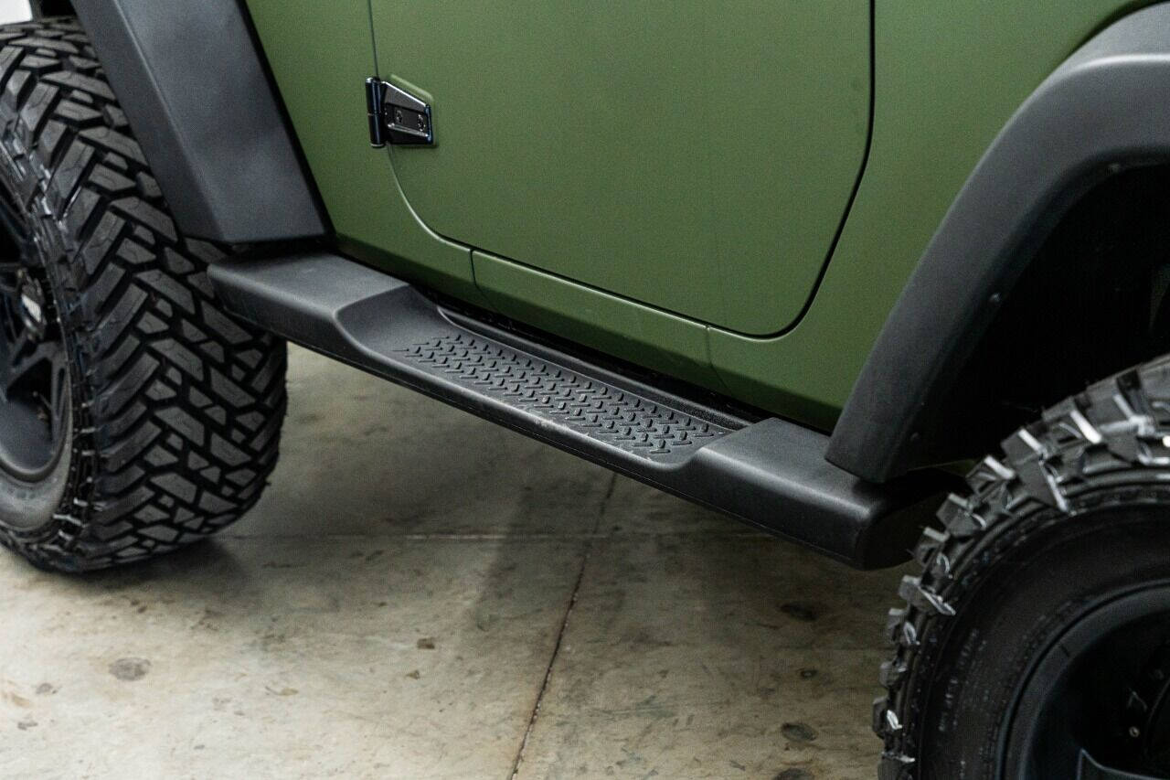 2013 JEEP Wrangler SUV / Crossover - $24,999