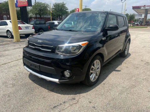 2017 Kia Soul +