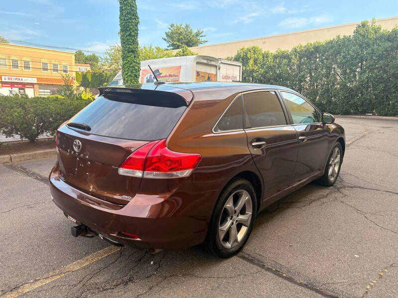 2010 Toyota Venza AWD V6