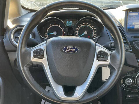 2016 Ford Fiesta SE