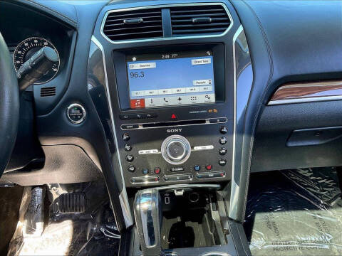2017 Ford Explorer Platinum