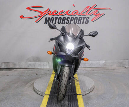 2017 Suzuki GSX-R1000