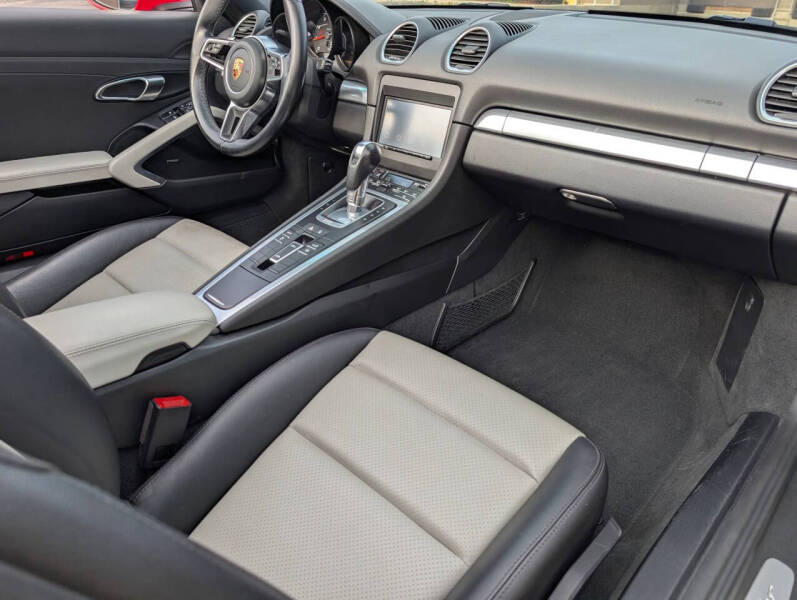 2018 Porsche 718 Boxster