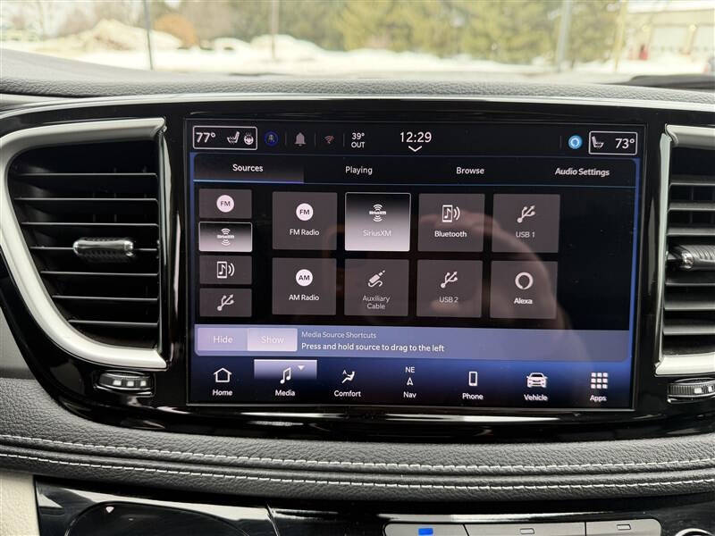 2024 Chrysler Pacifica Plug-In Hybrid