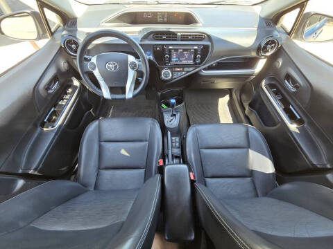 2015 Toyota Prius c