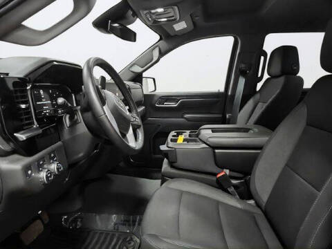 2024 GMC Sierra 1500 Elevation Standard
