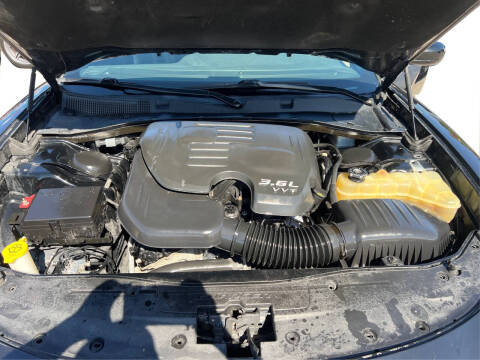 2017 Dodge Charger SXT