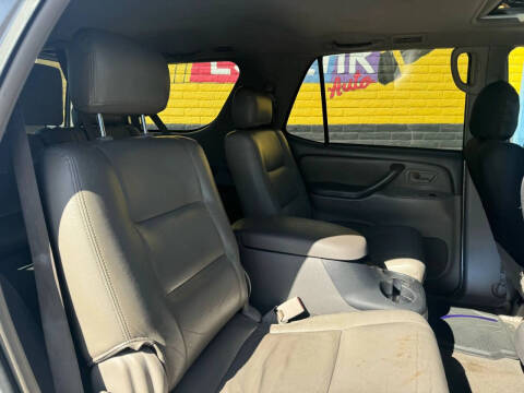 2006 Toyota Sequoia SR5