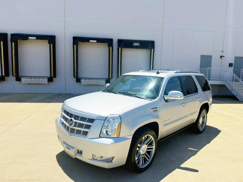 2012 Cadillac Escalade Premium