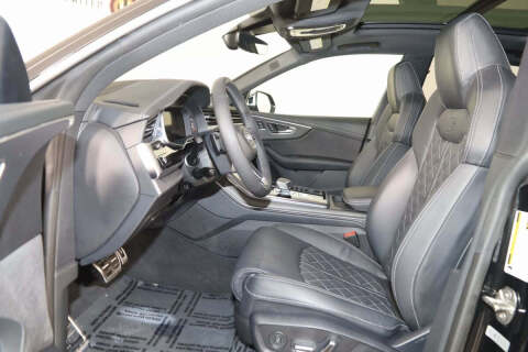 2024 Audi SQ8 4.0T quattro Premium Plus