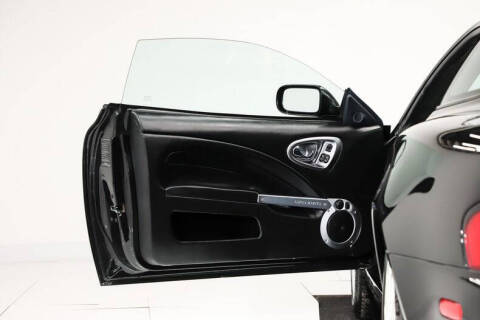 2003 Aston Martin V12 Vanquish