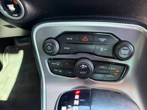 2020 Dodge Challenger SXT