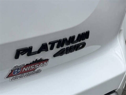 2025 Nissan Pathfinder Platinum