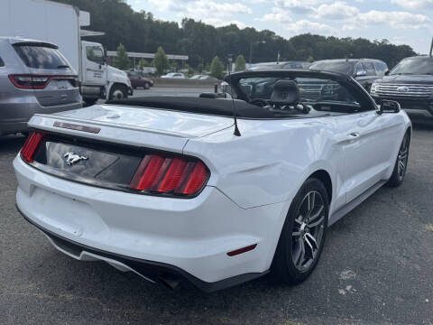 2017 Ford Mustang EcoBoost Premium