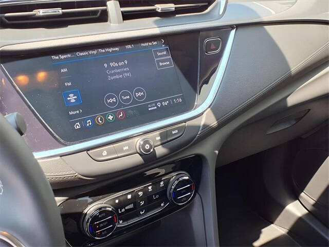 2022 Buick Encore GX Select