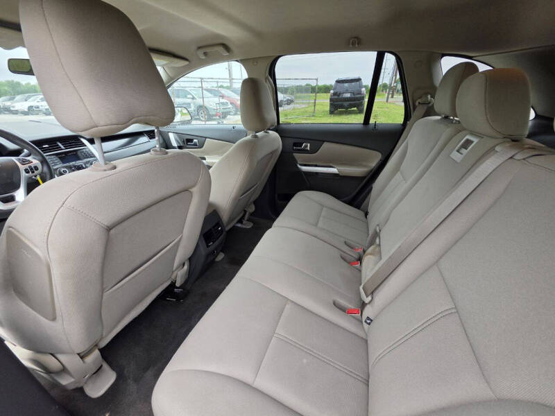 2012 Ford Edge SE