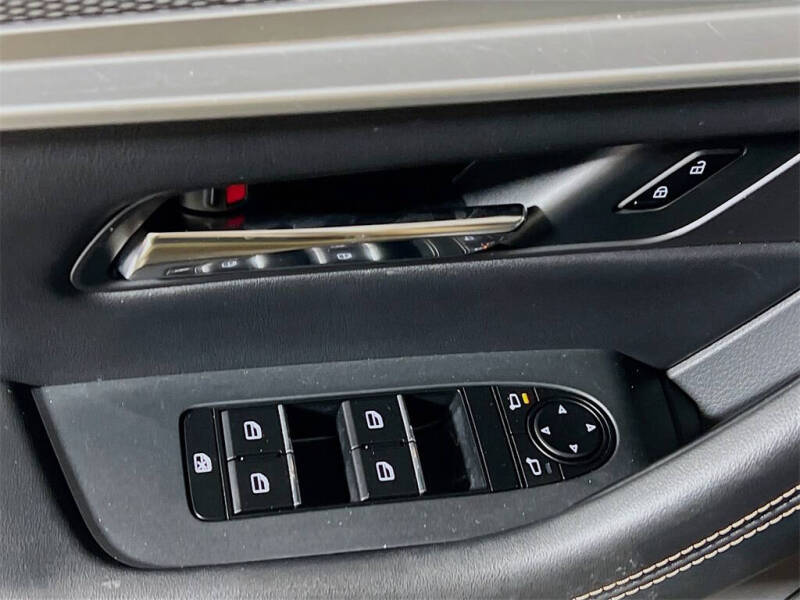 2024 Mazda CX-90 Plug-in Hybrid Premium