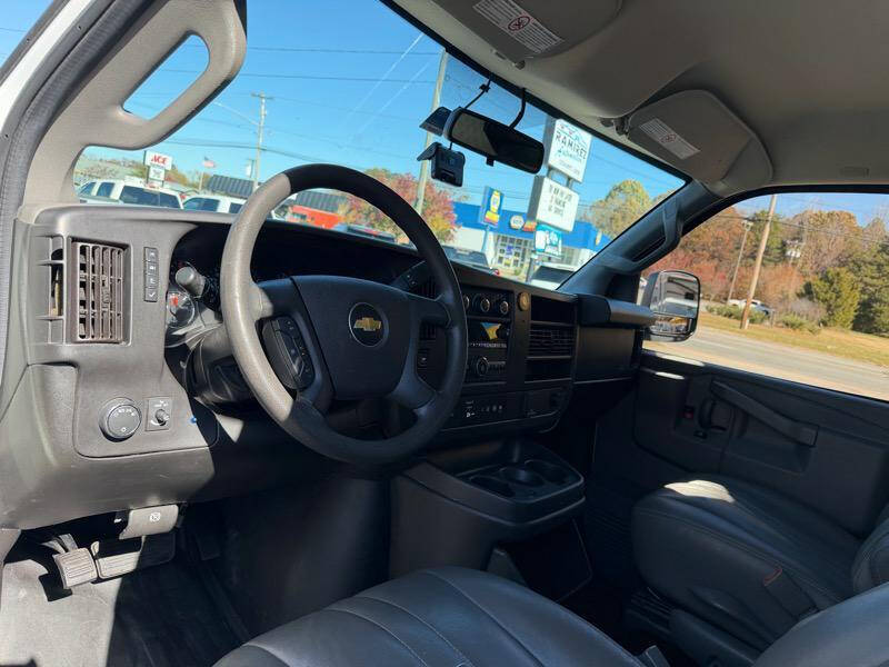 2020 Chevrolet Express 2500