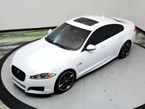2015 Jaguar XF 3.0 Sport