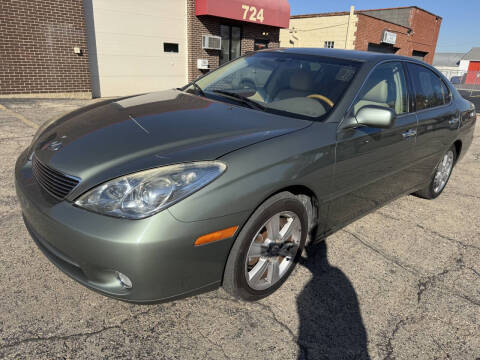 2006 Lexus ES 330 for sale at AUTOSAVIN in Villa Park IL