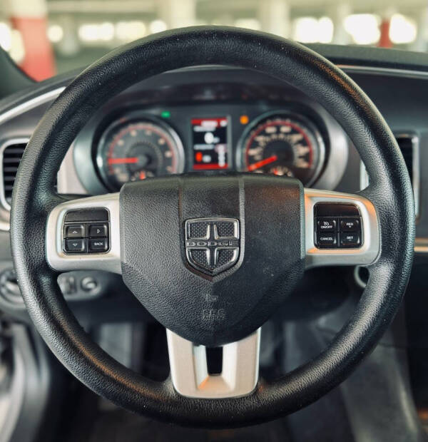 2014 Dodge Charger SE