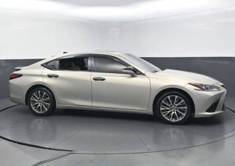 2019 Lexus ES 300h