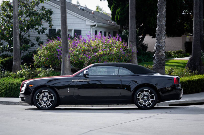 2019 Rolls-Royce Black Badge Dawn