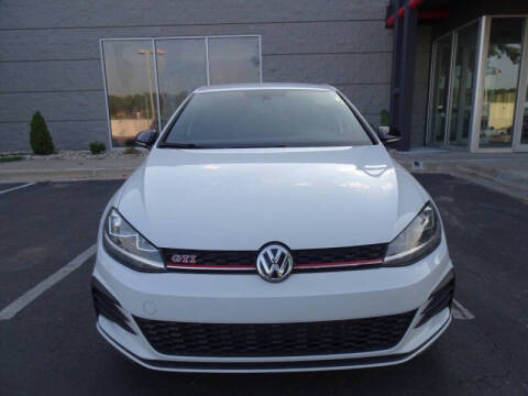 2021 Volkswagen Golf GTI SE