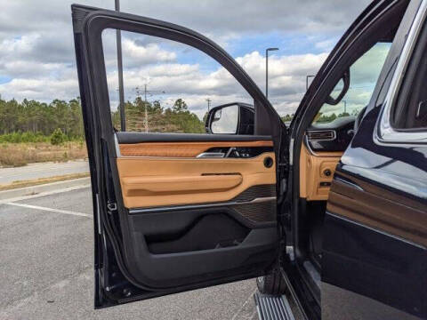 2024 Jeep Grand Wagoneer Series III