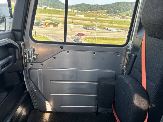 2025 Chevrolet BrightDrop 400