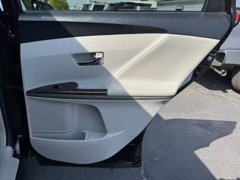 2013 Toyota Venza LE